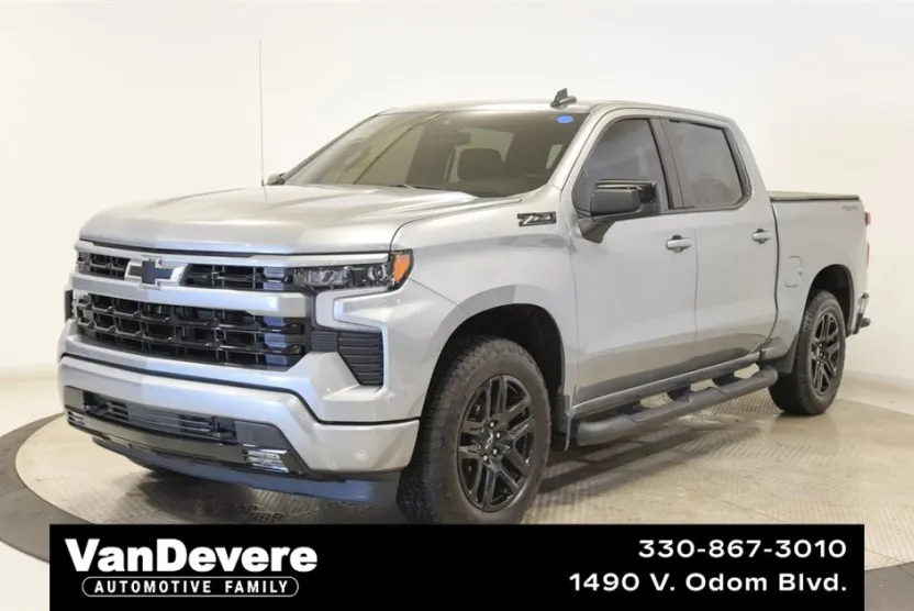 2024 Chevrolet Silverado 1500 RST photo 1