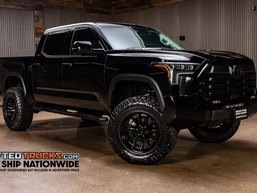 2024 Toyota Tundra Limited photo 1