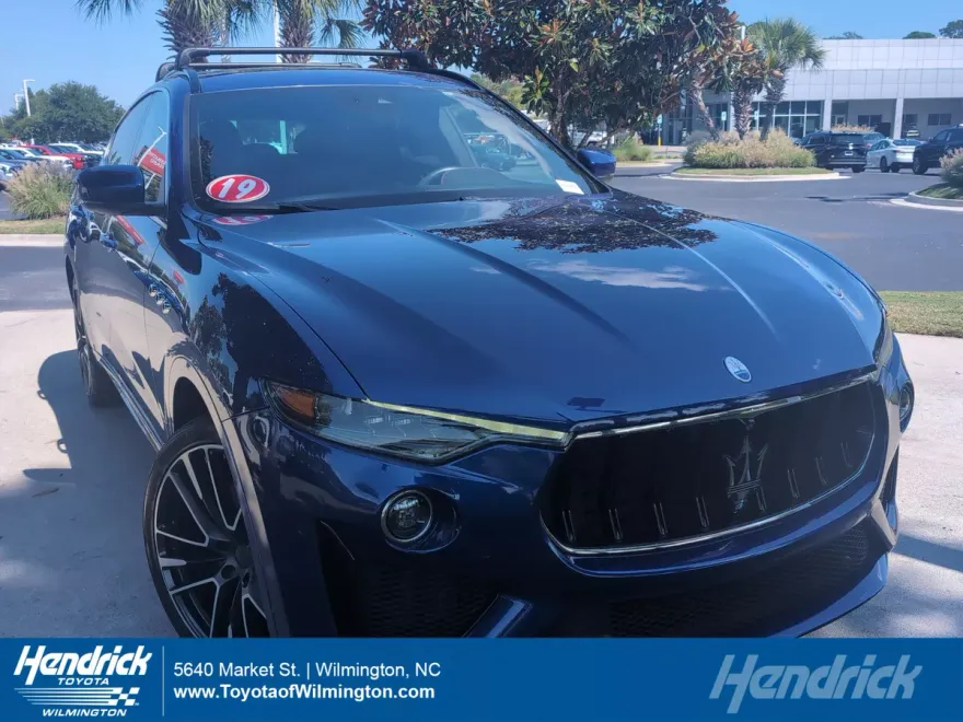 2019 Maserati Levante GTS photo 1