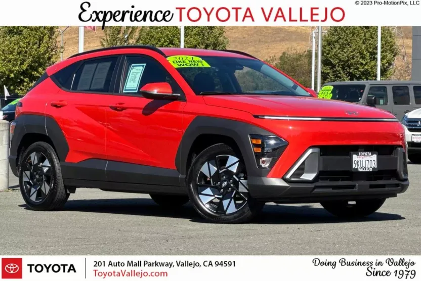 2024 Hyundai Kona SEL photo 1