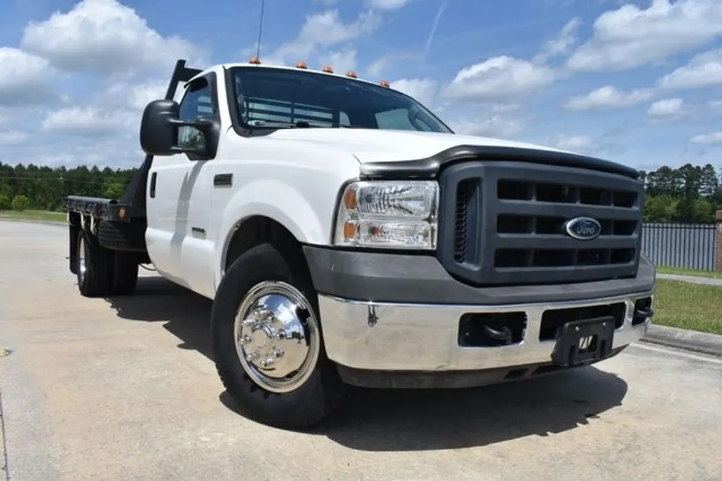 2007 Ford F-350 XL photo 1
