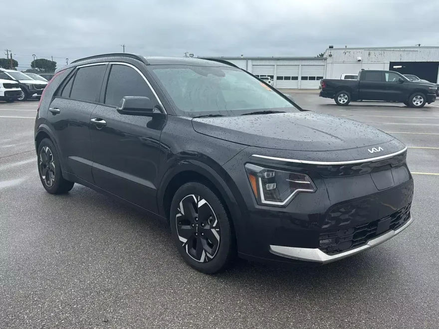 2023 Kia Niro EV Wave photo 1
