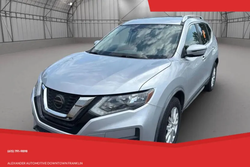 2020 Nissan Rogue SV photo 1