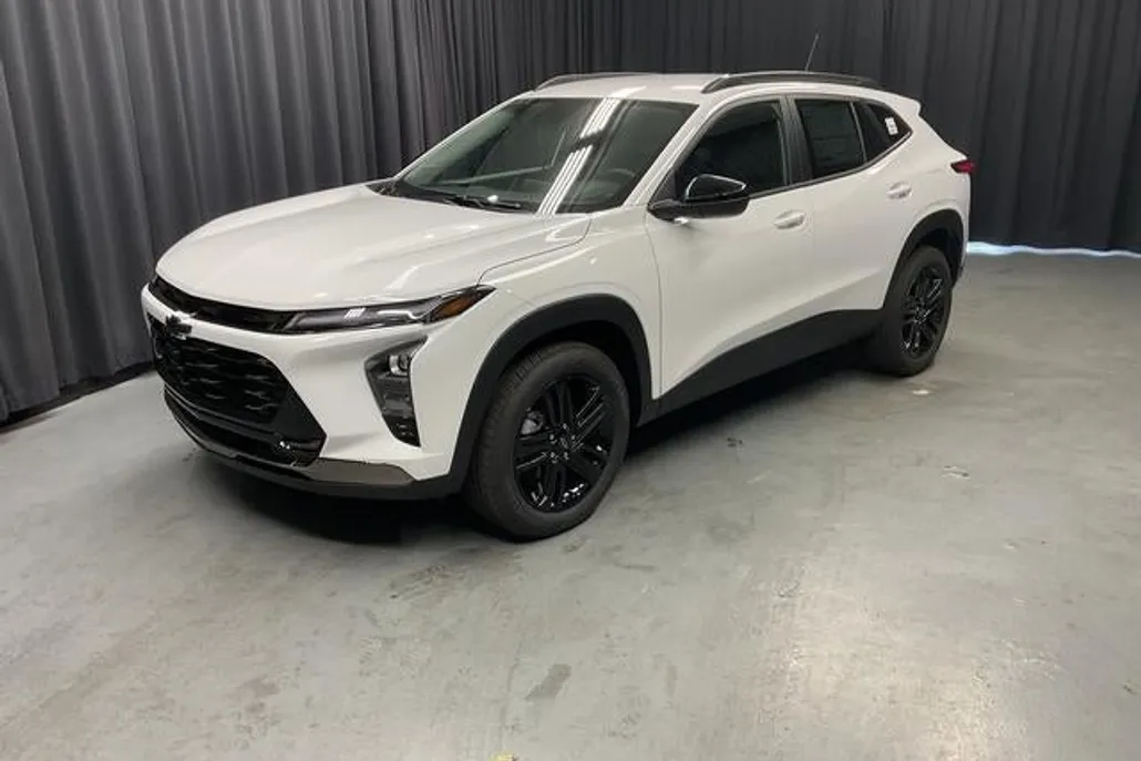 2026 Chevrolet Trax ACTIV photo 1