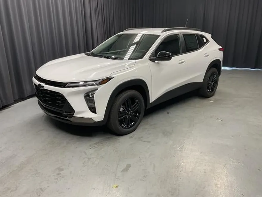 2026 Chevrolet Trax ACTIV photo 1