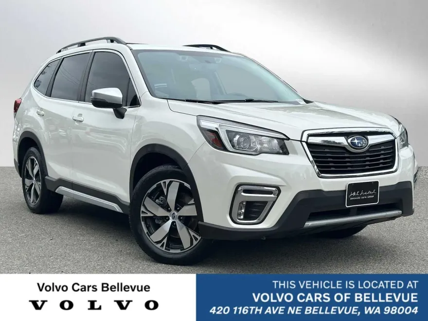 2020 Subaru Forester Touring photo 1