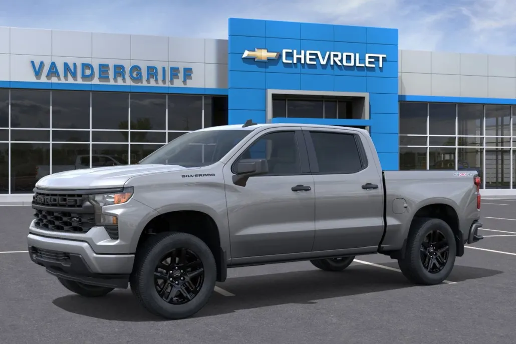 2026 Chevrolet Silverado 1500 Custom photo 1