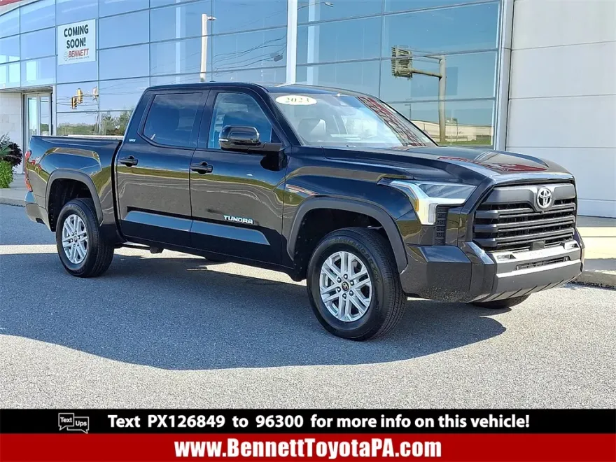 2023 Toyota Tundra SR5 photo 1