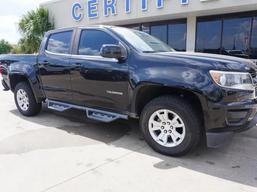 2019 Chevrolet Colorado LT photo 1