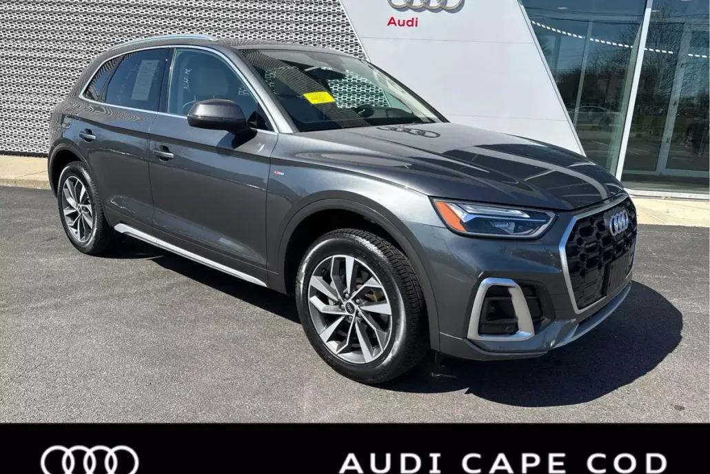 2022 Audi Q5 S line Premium Plus photo 1