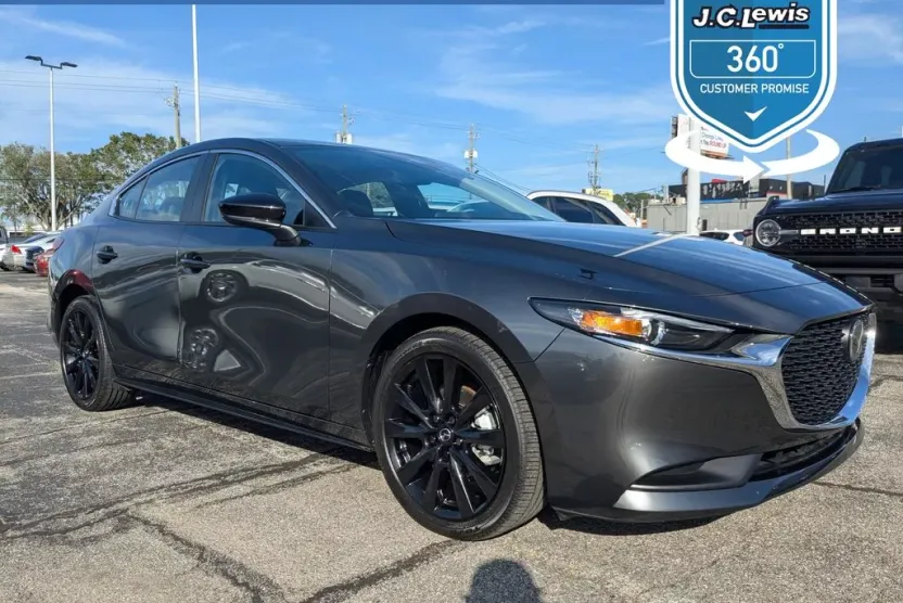 2025 Mazda Mazda3 2.5 Select Sport photo 1