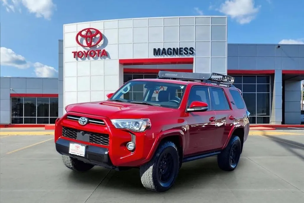 2023 Toyota 4Runner TRD Premium photo 1