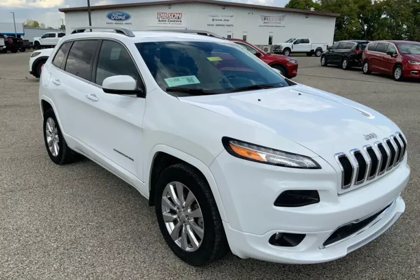 2018 Jeep Cherokee Overland photo 1