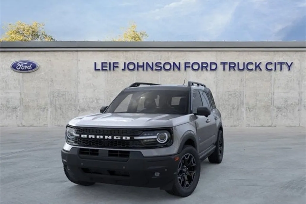 2025 Ford Bronco Sport Outer Banks photo 1