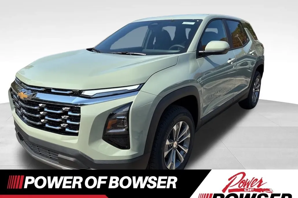 2026 Chevrolet Equinox LT photo 1