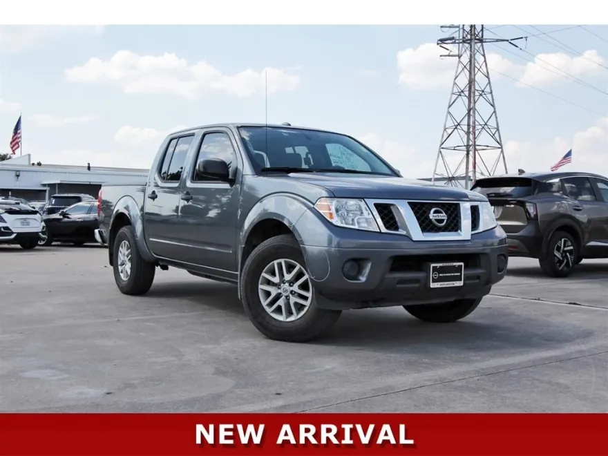 2017 Nissan Frontier SV photo 1