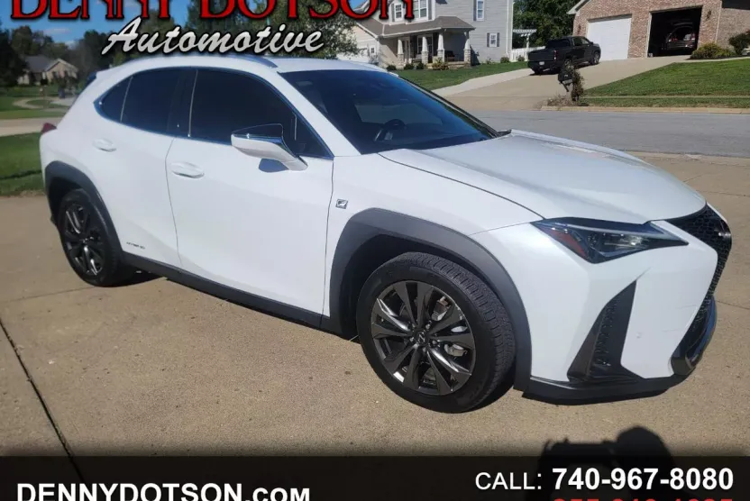 2019 Lexus UX 250h Premium F SPORT photo 1