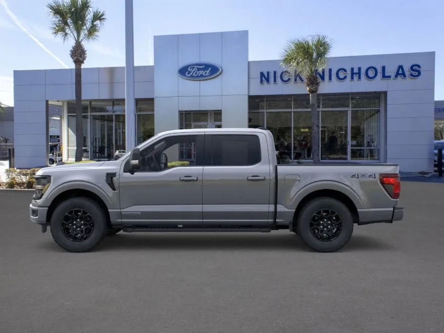 2025 Ford F-150 XLT photo 1