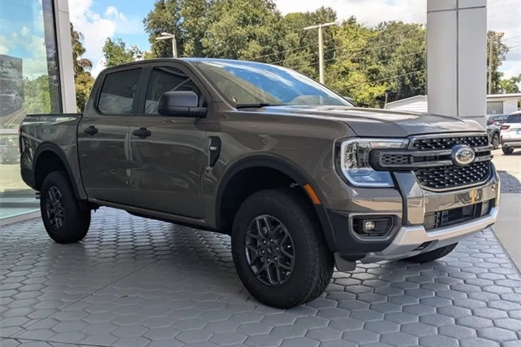 2025 Ford Ranger XLT photo 1