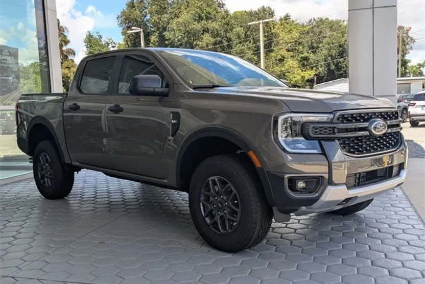 2025 Ford Ranger XLT photo 1