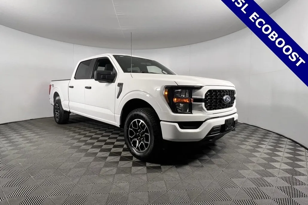2023 Ford F-150 XL photo 1