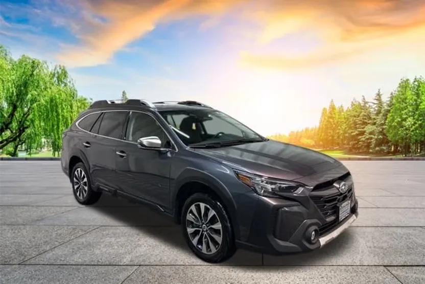 2024 Subaru Outback Touring XT photo 1