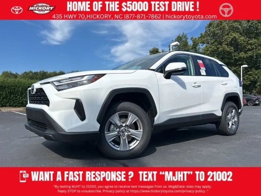 2025 Toyota RAV4 XLE photo 1