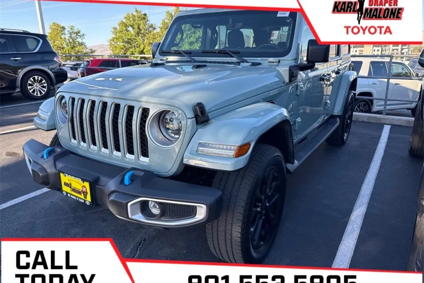 2023 Jeep Wrangler Sahara 4xe photo 1