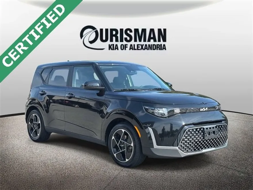 2023 Kia Soul EX photo 1