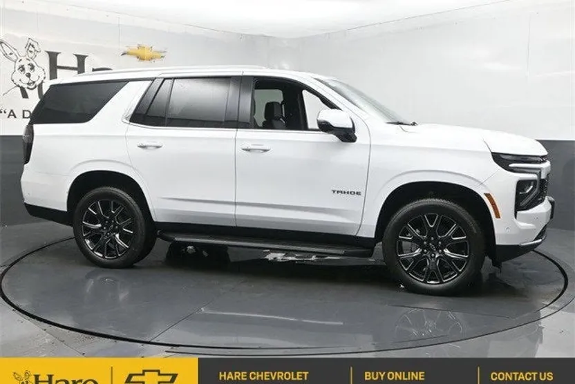 2025 Chevrolet Tahoe LT photo 1