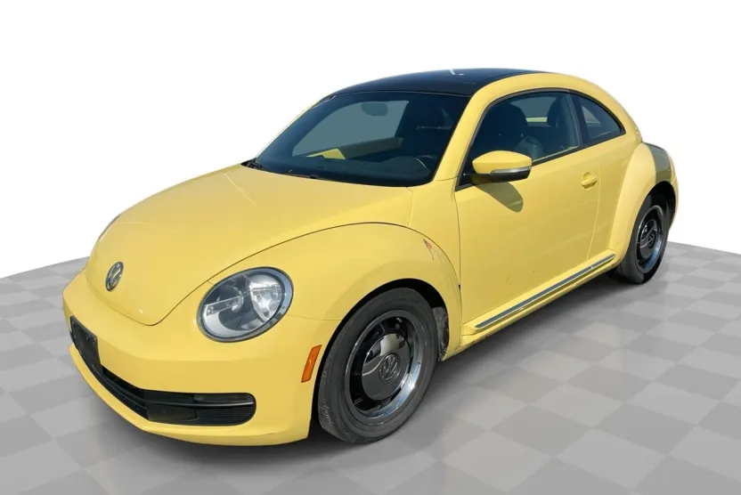2013 Volkswagen Beetle TDI photo 1