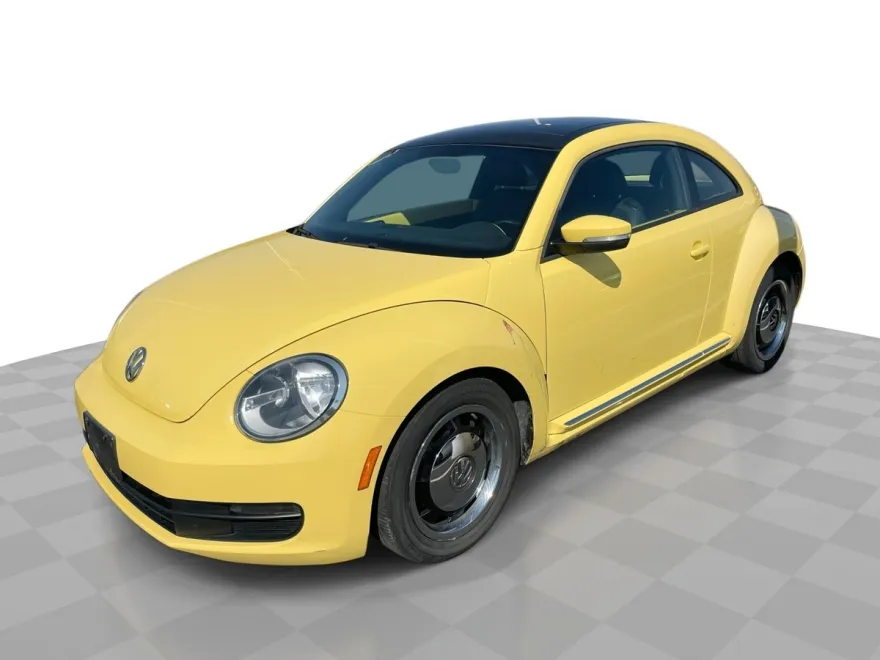 2013 Volkswagen Beetle TDI photo 1