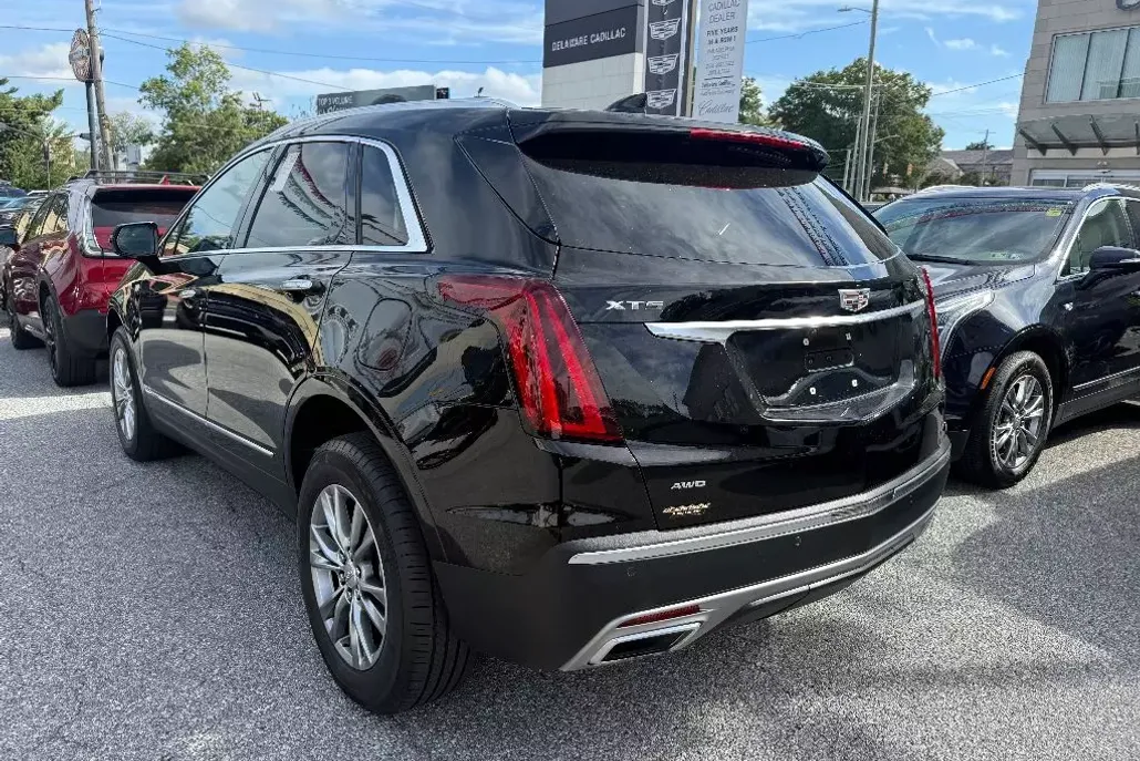 2023 Cadillac XT5 Premium Luxury photo 1