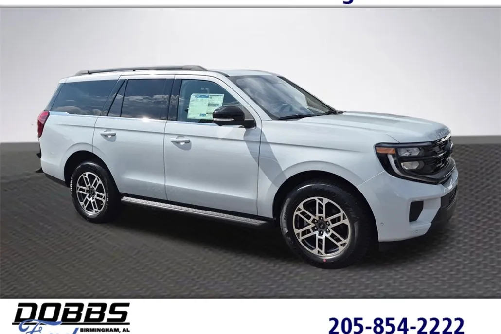 2025 Ford Expedition photo 1