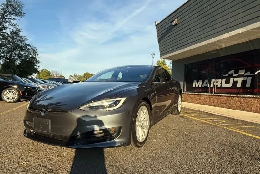 2016 Tesla Model S 75 photo 1
