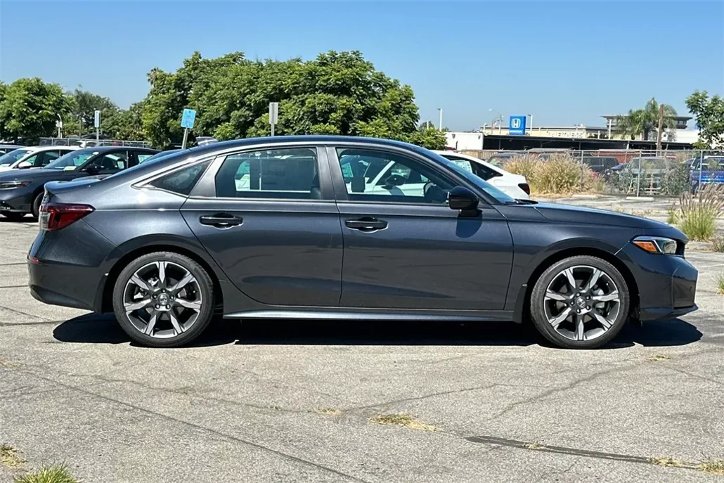 2026 Honda Civic Hybrid Sport Touring photo 1