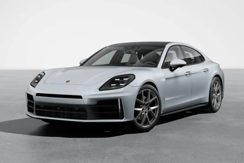 2026 Porsche Panamera 4 photo 1