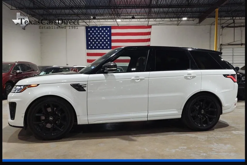 2021 Land Rover Range Rover Sport SVR photo 1
