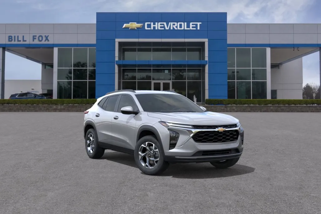 2025 Chevrolet Trax LT photo 1