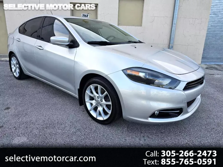 2013 Dodge Dart SXT photo 1