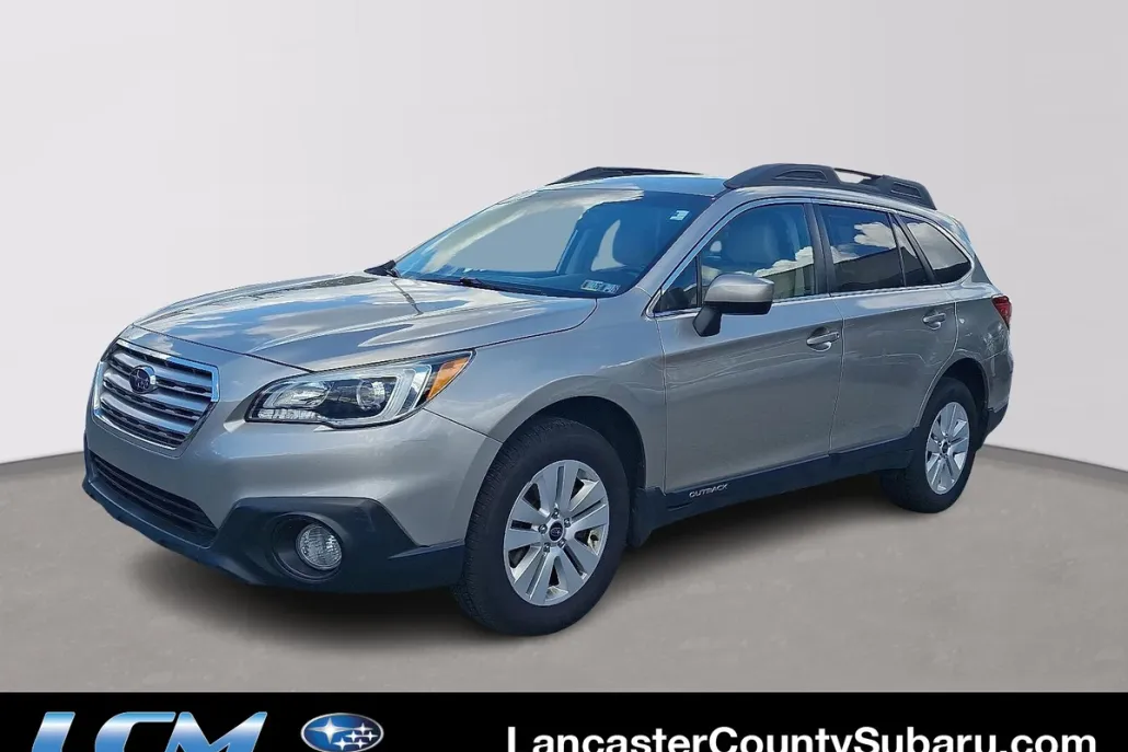 2015 Subaru Outback 2.5i Premium photo 1
