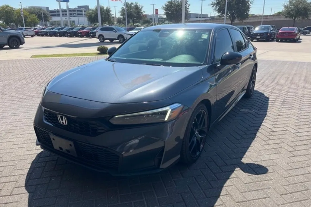 2025 Honda Civic Sport photo 1