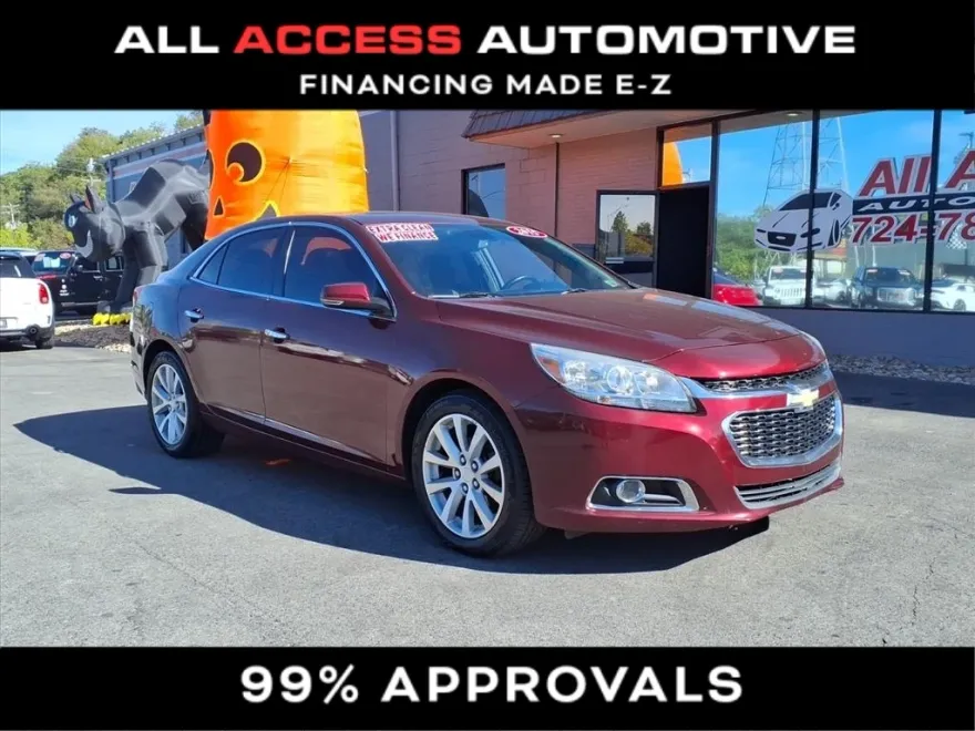 2015 Chevrolet Malibu LTZ photo 1