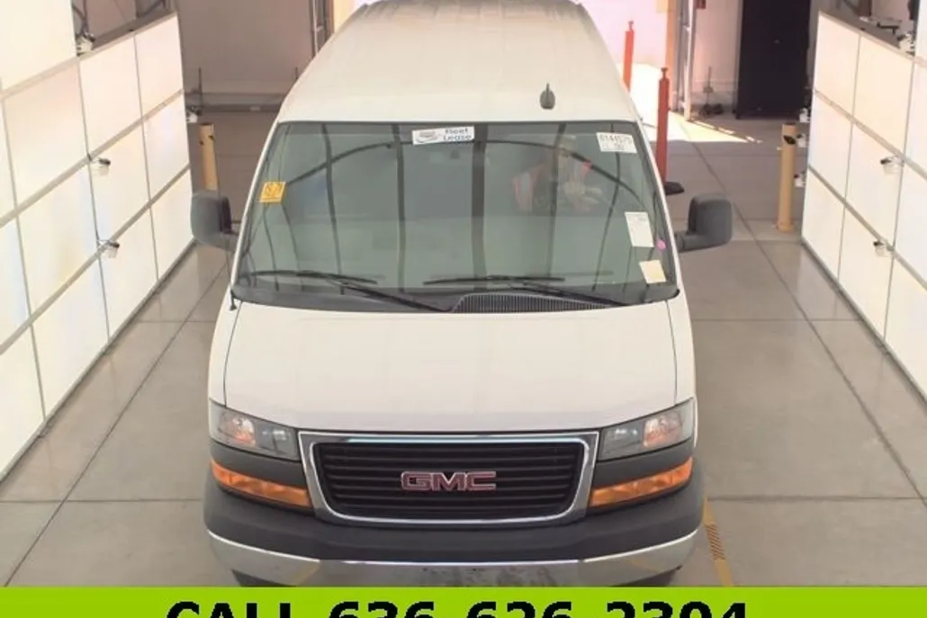 2023 Gmc Savana 2500 Cargo photo 1