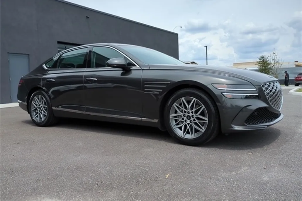 2025 Genesis G80 2.5T photo 1