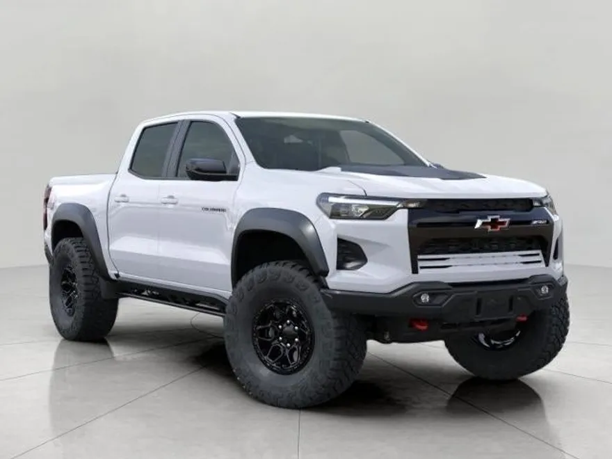 2025 Chevrolet Colorado ZR2 photo 1