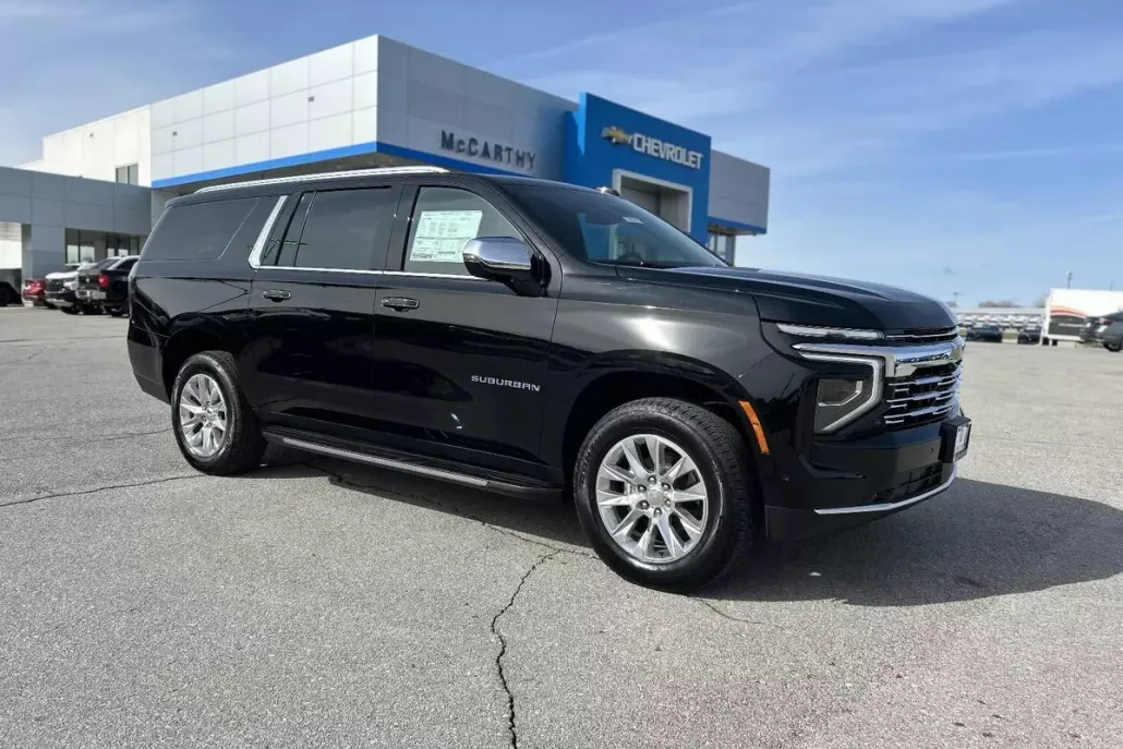 2025 Chevrolet Suburban Premier photo 1