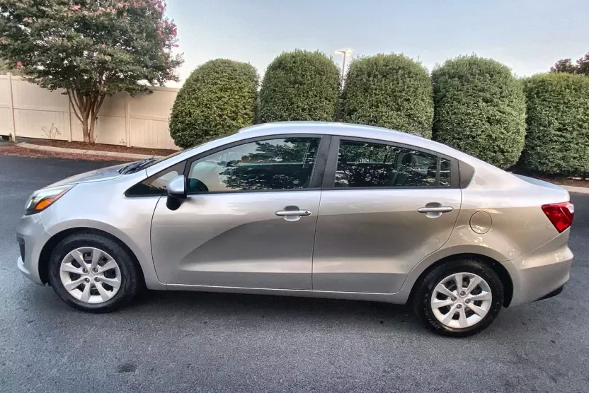 2016 Kia Rio LX photo 1