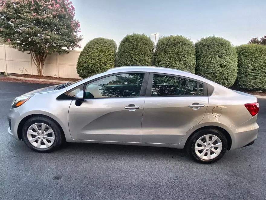 2016 Kia Rio LX photo 1