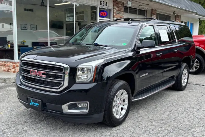 2016 Gmc Yukon XL SLT photo 1